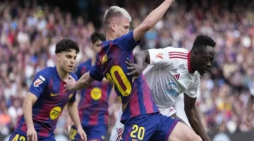 أوسو يفتتح التسجيل لصالح إشبيلية في شباك برشلونة ضمن مواجهة الفريقين القوية